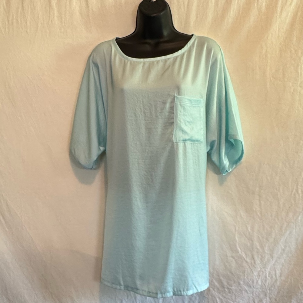F-41 Hannah’s Closet Blue Oversized Short Sleeve Pullover Blouse Size XL